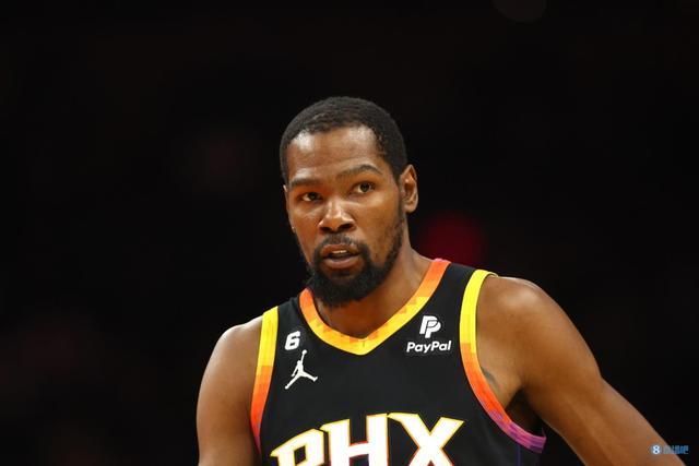 足球世界杯预选赛关键进球回顾