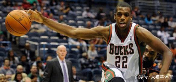 快船官方声明：我们与保罗分道扬镳，他不再是球队的一员