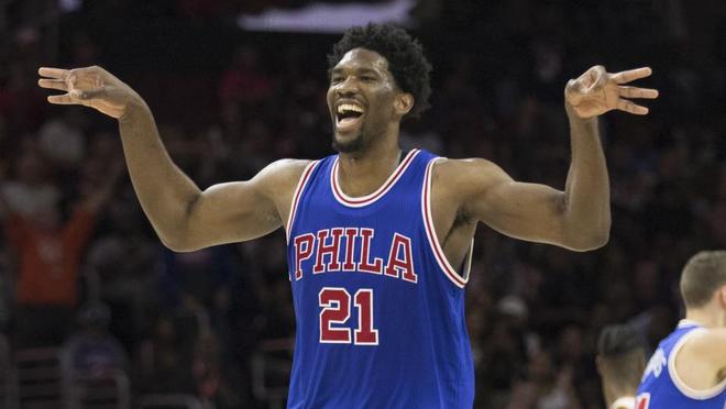 曼联红魔主场零封狼队