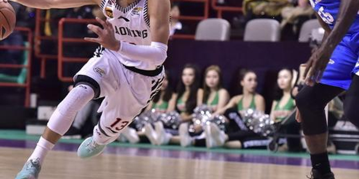 这有助于他 这有助于他