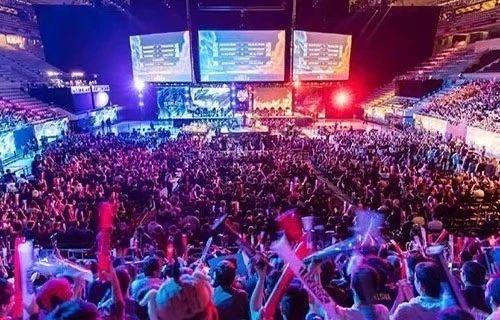 与4笔签约 与4笔签约